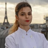 Carla Michel's Instagram, Twitter & Facebook