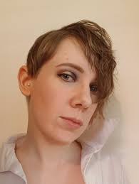 Julian Stuart's Instagram, Twitter & Facebook