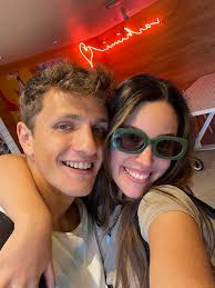 What accommodation options are available near Byron Bay in Australia?