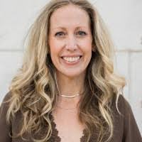 Erin Pfister's Instagram, Twitter & Facebook