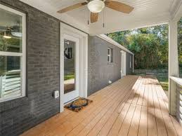 You'll find decorative shutters on many houses nowadays but you'll almost always find them on the original ranches. 9 Inspiring Painted Brick Ranch Homes That You Ll Love Jimenezphoto