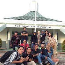 We did not find results for: Abdurrachman Randy Ar Twitter Lawgoestoschool At Sma Taruna Bumi Khatulistiwa By Justitia Club Fakultas Hukum Untan Pontianak Http T Co Zuwurapz1z