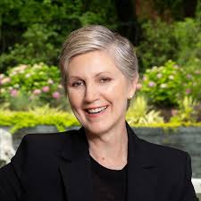 Angela Beck's Instagram, Twitter & Facebook