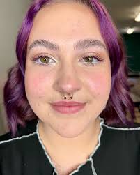 Val Glenn's Instagram, Twitter & Facebook