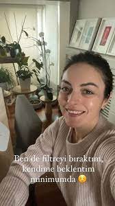 Oyuncu ezgi mola hakkında, geçen yıl batman'da intihar eden i̇pek er'in. Guzel Oyuncu Ezgi Mola Instagram Dan Gelen Mesajlara Dayanamadi Ve Isyan Etti Diyenler Var