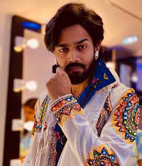 Bhuvan bam was born on 22nd january 1994. Bhuvan Bam Girlfriend Gf Net Worth Age 2021 Family Biography More Biography And Info