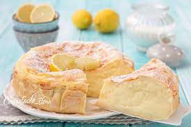 Trasferire il primo rettangolo su un piatto da portata. Torta Di Sfoglia Alla Crema Pasticcera Due Ingredienti Velocissima Profumata E Cremosa