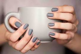 How do you make gel nail polish into matte? Make Your Own Matte Top Coat As Easy As 3 Steps