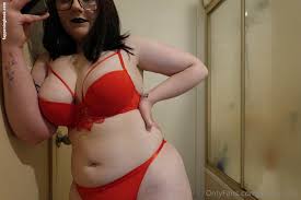 Yarn You All Just Want A Mommy To Wipe Your Ass For You Tuca | Hot Sex  Picture