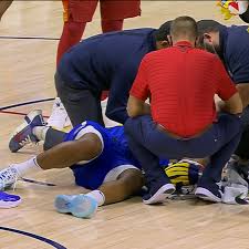 Kishele shipley is the wife of famous basketball star kawhi leonard. Kawhi Leonard To Be Fine After Getting 8 Stitches From Accidental Elbow Clips Nation