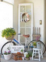 40 Rustic Vintage Porch Decor Ideas To Bring Warmth To Your Home S Exterior Summer Porch Decor Front Porch Decorating Small Porch Decorating