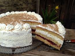 Brottorte Mit Mandeln Aus Meinem Kuchen Und Tortenblog Kuchen Und Torten Nusstorte Backrezepte