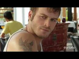 With kivanç tatlitug, tuba büyüküstün, tamer levent, erkan avci. Kivanc Tatlitug Kuzey Guney Looking Back At Kuzey Tekinoglou Youtube