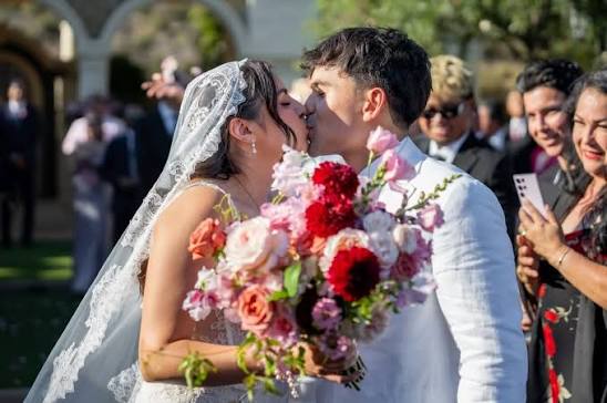 JUST GOT MARRIED💍 LOOK: Jinkee Pacquiao shared photos from the wedding  ceremony of her son, Emmanuel Pacquiao, who tied the knot with his longtime  partner, Carolina Pimentel, in Los Angeles, California. "Wishing