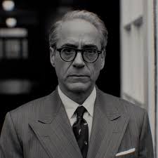 𝙇𝙚𝙬𝙞𝙨 𝙎𝙩𝙧𝙖𝙪𝙨𝙨 🥸 #robertdowneyjr #oppenheimer