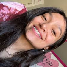 Delilah Benitez's Instagram, Twitter & Facebook