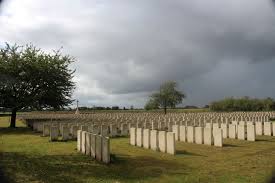 Pont-du-Hem Military Cemetery in La ...