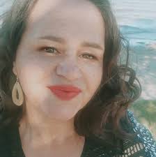 I want to buy my first co2 laser machine, I want to cut clear acrylic and  wood. Can some please show me the best model and bundle to buy? I'm  confused. |