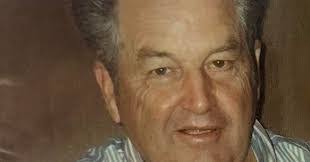 Amanda Mast's Instagram, Twitter & Facebook