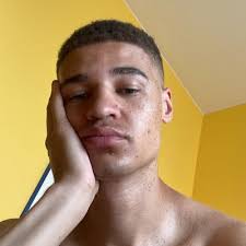 Simon Khan (@_simonkhan)