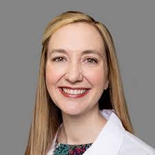 Elizabeth Aaron's Instagram, Twitter & Facebook