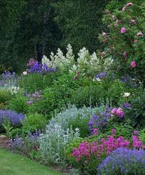 05 Beautiful Small Cottage Flowers Garden For Backyard Ideas Decoradeas Small Cottage Garden Ideas Cottage Garden Design Small Backyard Landscaping
