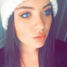 Demi Holder (demirenae2)