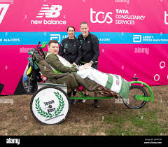 Aaron kerr hi-res stock photography and images