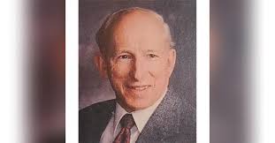 Wallace Bennett Obituary