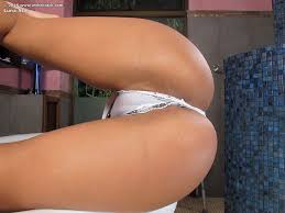 In The Crack Luna Star Bathes Then Masturbates