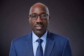 Jennifer Flach's Instagram, Twitter & Facebook