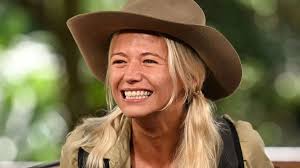 ITV I'm A Celebrity's Danielle Harold and Pete Wicks 'acting like a couple'  at party