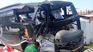Lulusan sma smk d3 s1 semua jurusan lowongan bank bumn cpns terlengkap dan terupdate dari sumber yang terpercaya. Dua Orang Luka Bus Haryanto Hantam Truk Di Gerbang Tol Kalikangkung Semarang