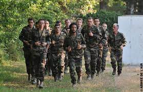 Maybe you would like to learn more about one of these? L Armee De L Air Partenaire De L Operation Permis Sport Emploi