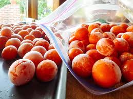 I read the thread on making tomato sauce from fresh tomatoes. This Is The Best Way To Freeze Fresh Tomatoes Garden Betty