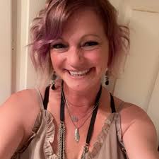 Colette Walters's Instagram, Twitter & Facebook