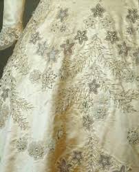 Detail Of Elizabeth S Wedding Gown By Hartnell Queen Elizabeth Wedding Queen Elizabeth Ii Wedding Queen Elizabeth