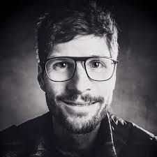 Daniel Aucoin (@danielaucoinportrait) • Instagram photos and videos