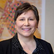 It's been a whirlwind of a few weeks, but I'm finally carving out a few  minutes today to be thankful: I'll be spending the next 6 months learning  and growing as one