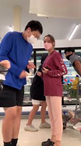 Duo kakak beradik yang kompak banget nih! Sofia Chwe ìµœí•œê²° Sofiaeschwe Tiktok Watch Sofia Chwe ìµœí•œê²° S Newest Tiktok Videos