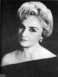 Biografía de Virginia Manzano