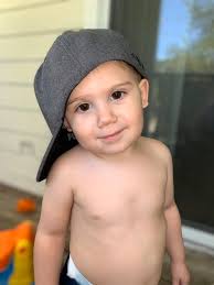 danielle speck على X: "My sweet little baby boy, Noah Michael. I love you  so very much. 😭😍💙💓🙌🏻. Also his poses and facial expressions kill me  lmao. 😭😍💙💓🙌🏻 https://t.co/FctVk6B4aJ"