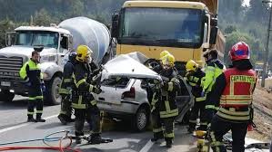 May 27, 2021 · enfermera resulta herida al ser tiroteado su carro en puente de san pedro sula 27 mayo 2021 / 10:00 pm / compañeras de trabajo de la agraviada dijeron que fue operada y que su estado de salud es. Dos Fallecidos Dejo Accidente En San Pedro De La Paz Cooperativa Cl