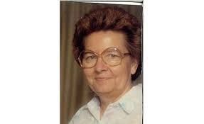 Carolyn Kersey's Instagram, Twitter & Facebook