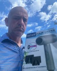 Mark Brown (@makethemagiclast) • Instagram photos and videos