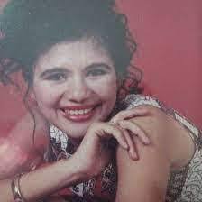 Shena Stone's Instagram, Twitter & Facebook