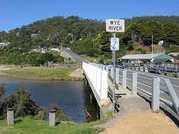 Great accommodationn for families, groups or couples. Wye River Photos Travel Victoria Accommodation Visitor Guide