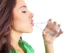Dapatkan informasi, inspirasi dan oleh karena itu, minum air dapat meningkatkan metabolisme yang diyakini para peneliti berkaitan dengan penurunan berat badan.mbaca juga: Kesihatan Rutin Minum Air Suam Boleh Turunkan Berat Badan Wanista Com