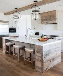 Beach Style Kitchen Designs Ideas Coastal Cooking Areas Deserve Their Share Of Tasty Twists Fr Rustic Farmhouse Kitchen Rustic Kitchen Kitchen Island Decor