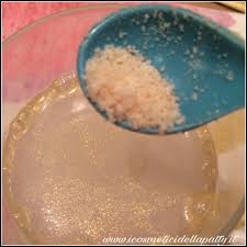 Per preparare i sali da bagno occorrono pochi e semplici ingredienti: Sali Da Bagno Frizzanti Fai Da Te I Cosmetici Della Patty